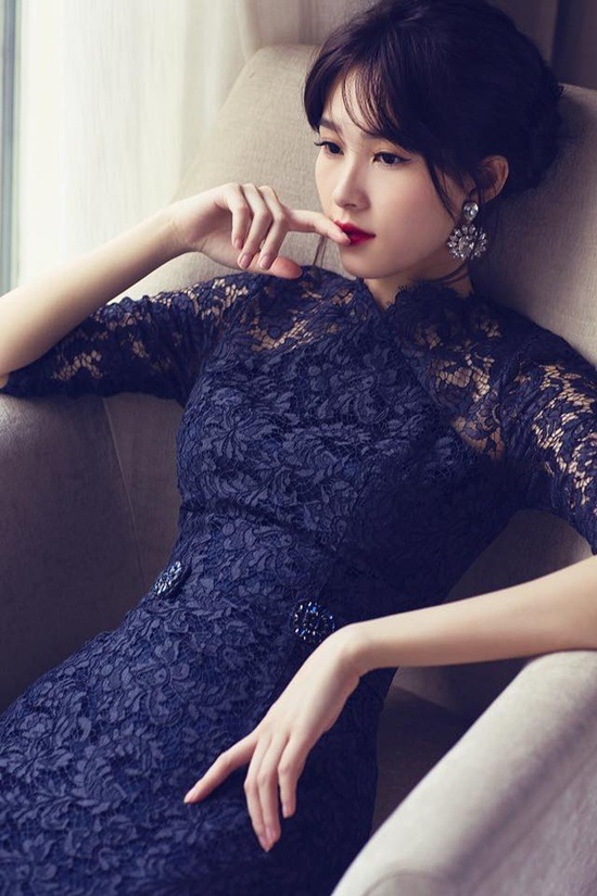 丝袜ol美脚秘书在线播放